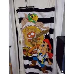 Disney Junior Jake and the Never Land Pirates Beach Towel X Marks the Spot